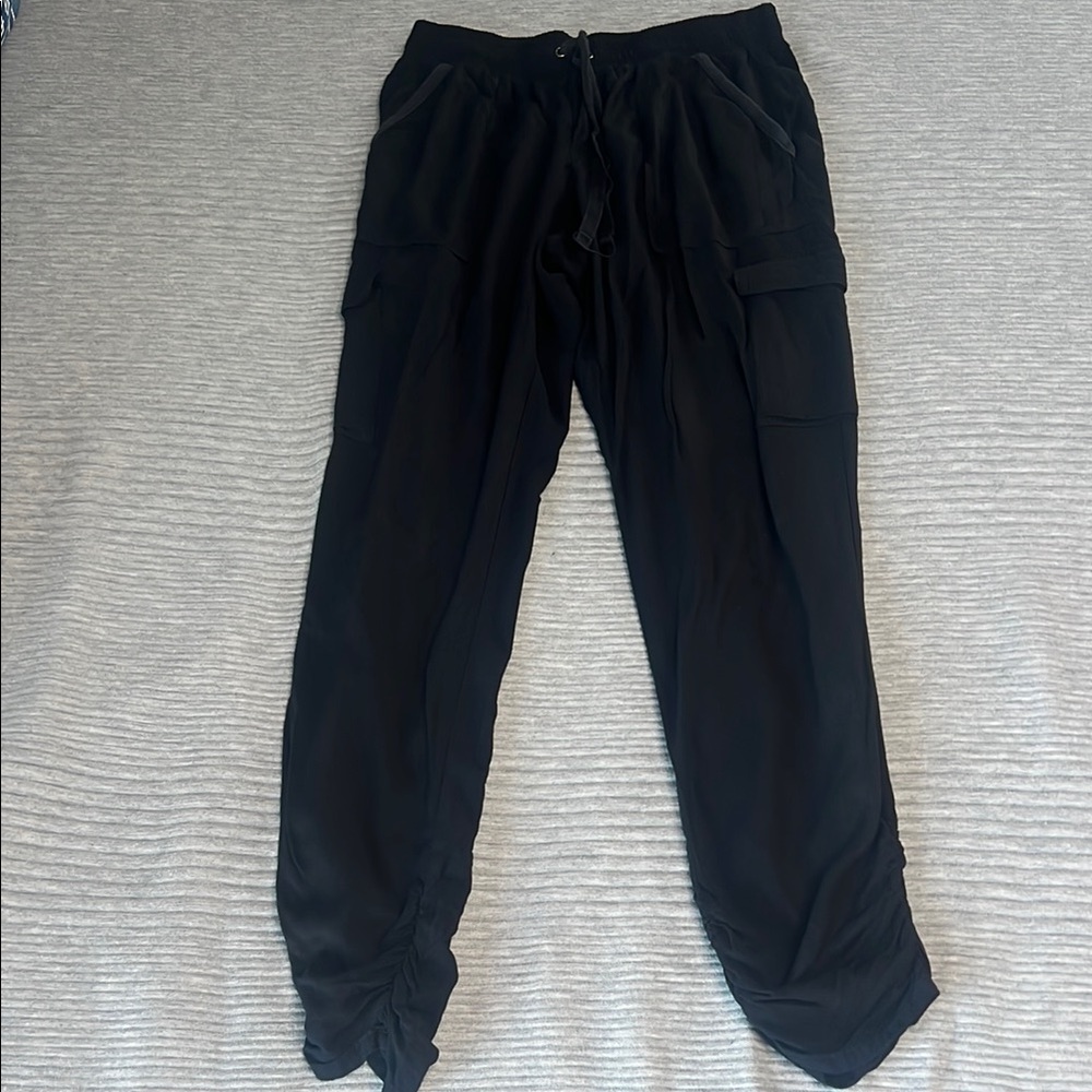 Women’s lightweight Cargo Pants